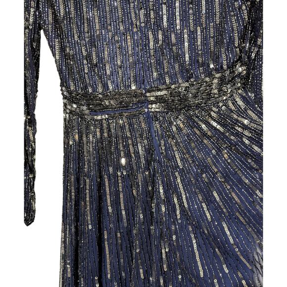 Mac Duggal Formal Dress Size 12 Navy Blue Sequin Long Sleeve V-Neck Evening Gown - Picture 14 of 16